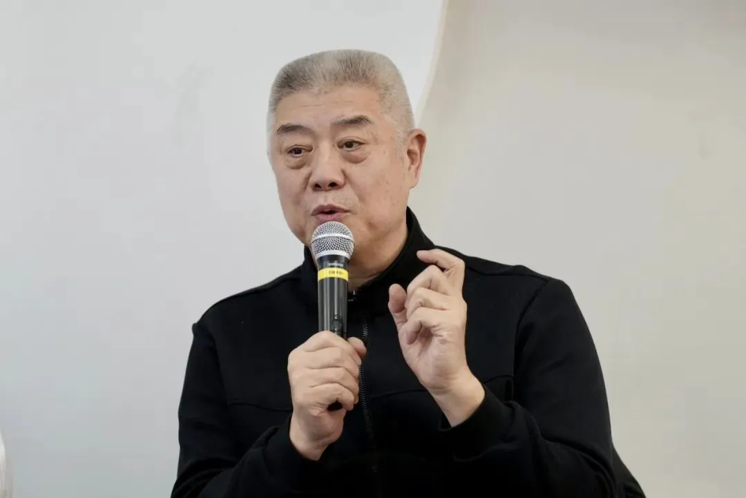 如何使用创新科技设备监测篮球运动员的训练数据_2